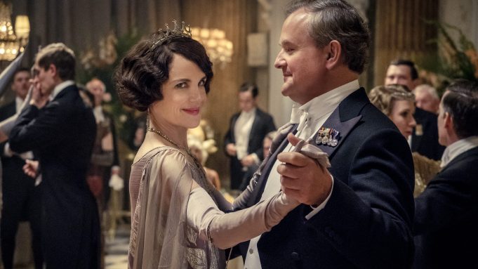 Снимка за 'Downton Abbey 2' отваря врати през пролетта на 2021 година!